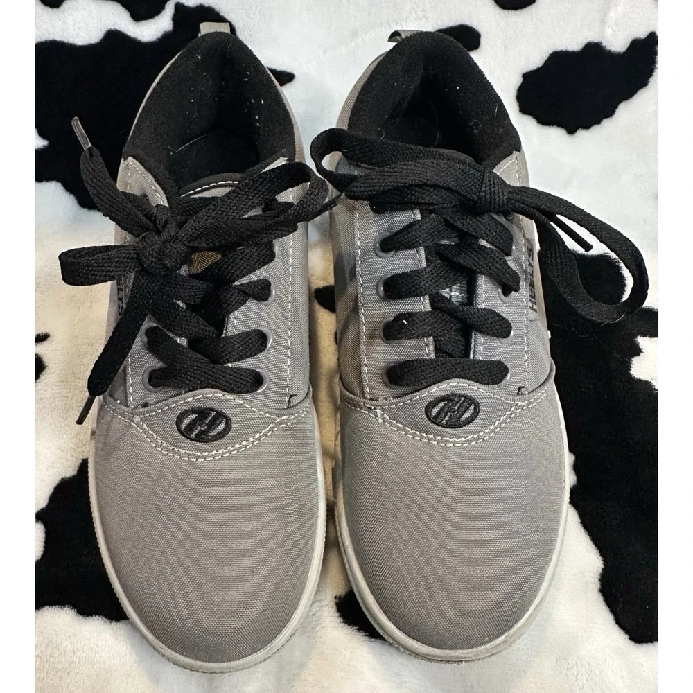 Heelys‎ Kids' Pro 20 LG Skate Sneaker Size 4 - Grey/Black